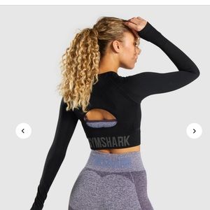 Gymshark flex black crop top ⚡️